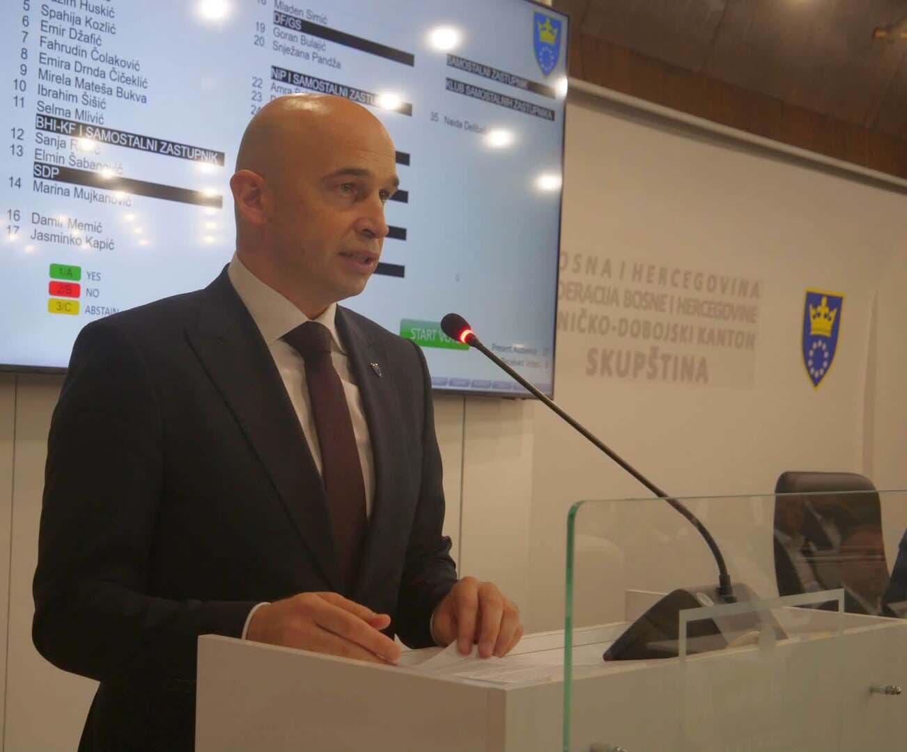 Zeničko-dobojski kanton obilježio svoj dan: Dodijeljena najviša javna priznanja - slika 13