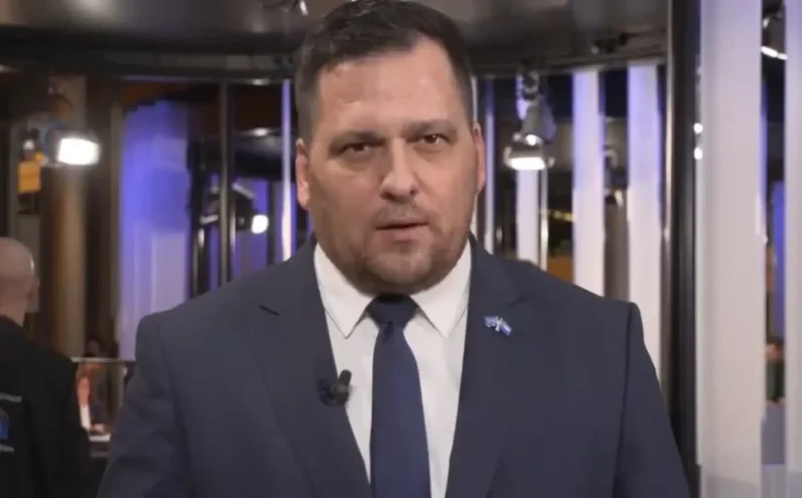"Ko slavi ratne zločince, nema šta tražiti u EU" - slika 1