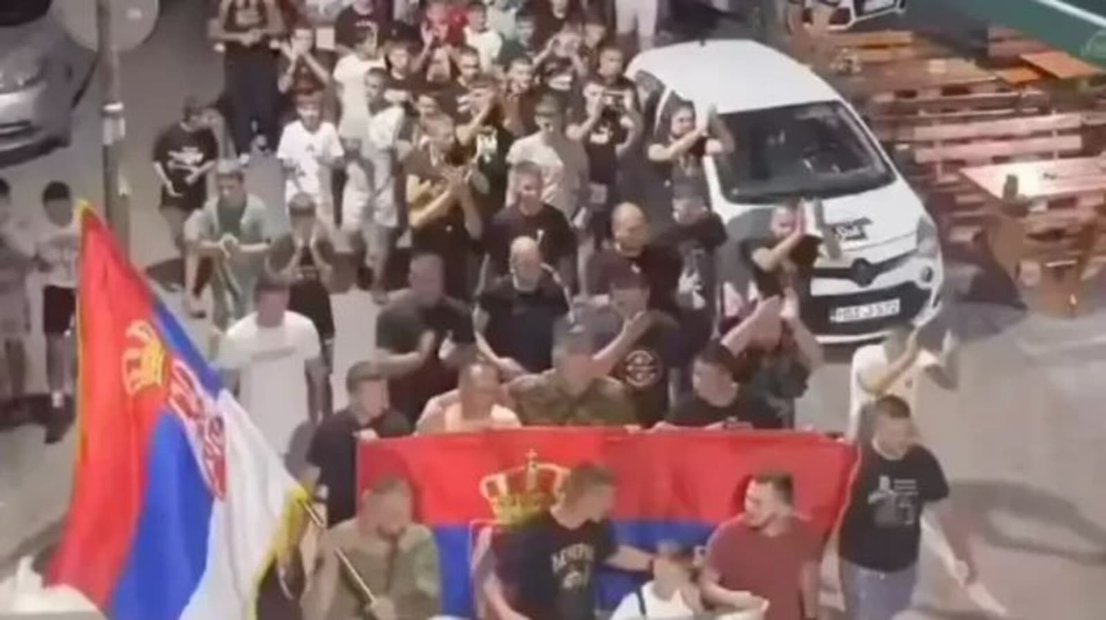 Mladića ne slave zato što ne znaju da je zločinac, nego upravo zato što znaju - slika 1