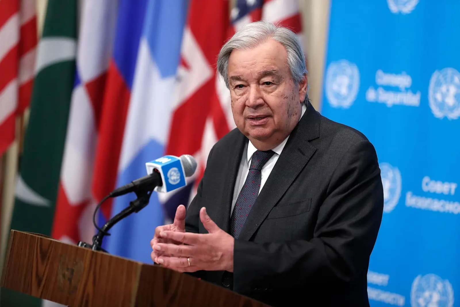 Generalni sekretar UN-a Guterres osuđuje negiranje genocida i veličanje osuđenih zločinaca - slika 1