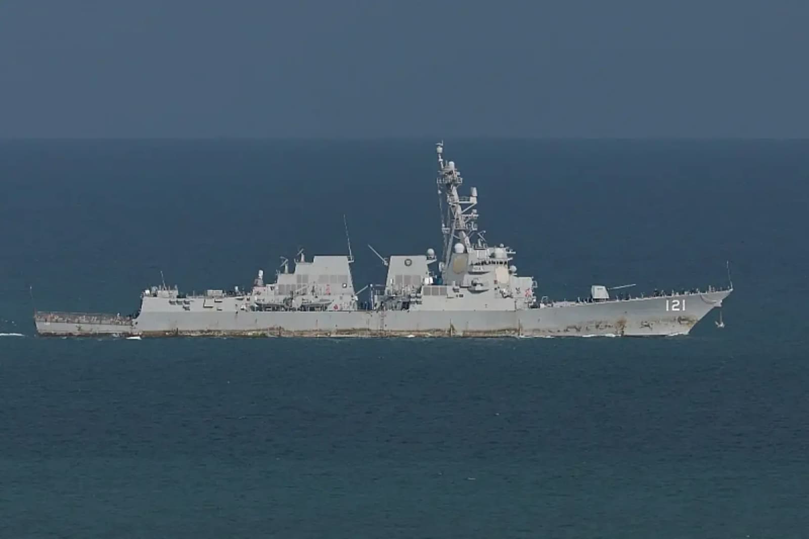 Iran uzvratio na američke napade: Lansirane balističke rakete prema američkim bazama - slika 1