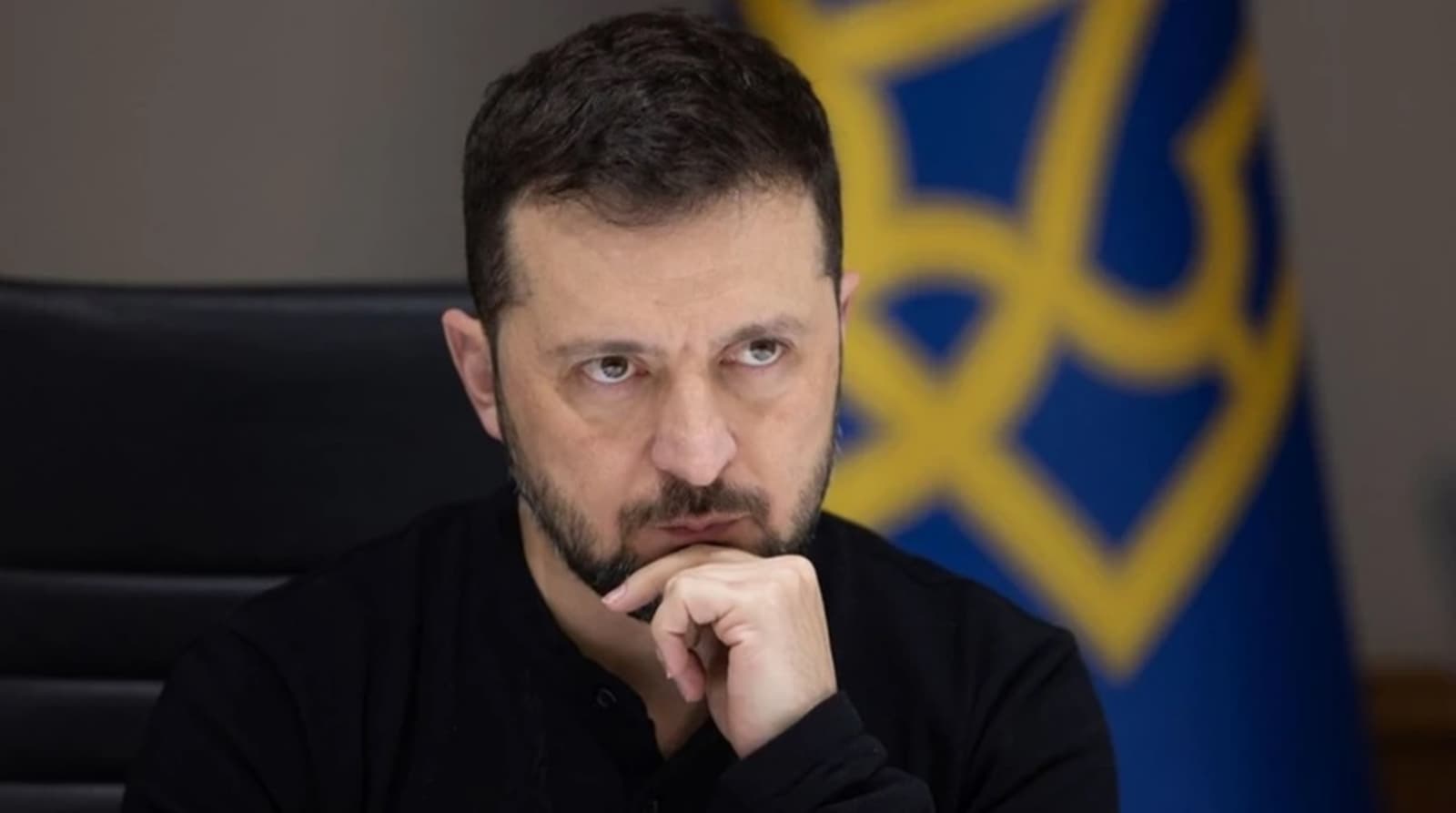 Zelenski: Rusko nebo postaje potpuno opasno, civilna avijacija mora biti oprezna - slika 1