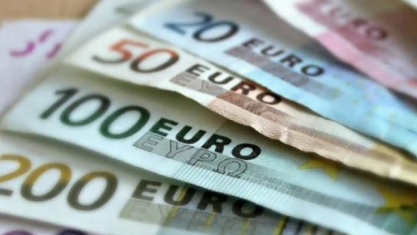Inflacija u eurozoni skočila na 3,3 posto, najviša je u gotovo tri godine - slika 1