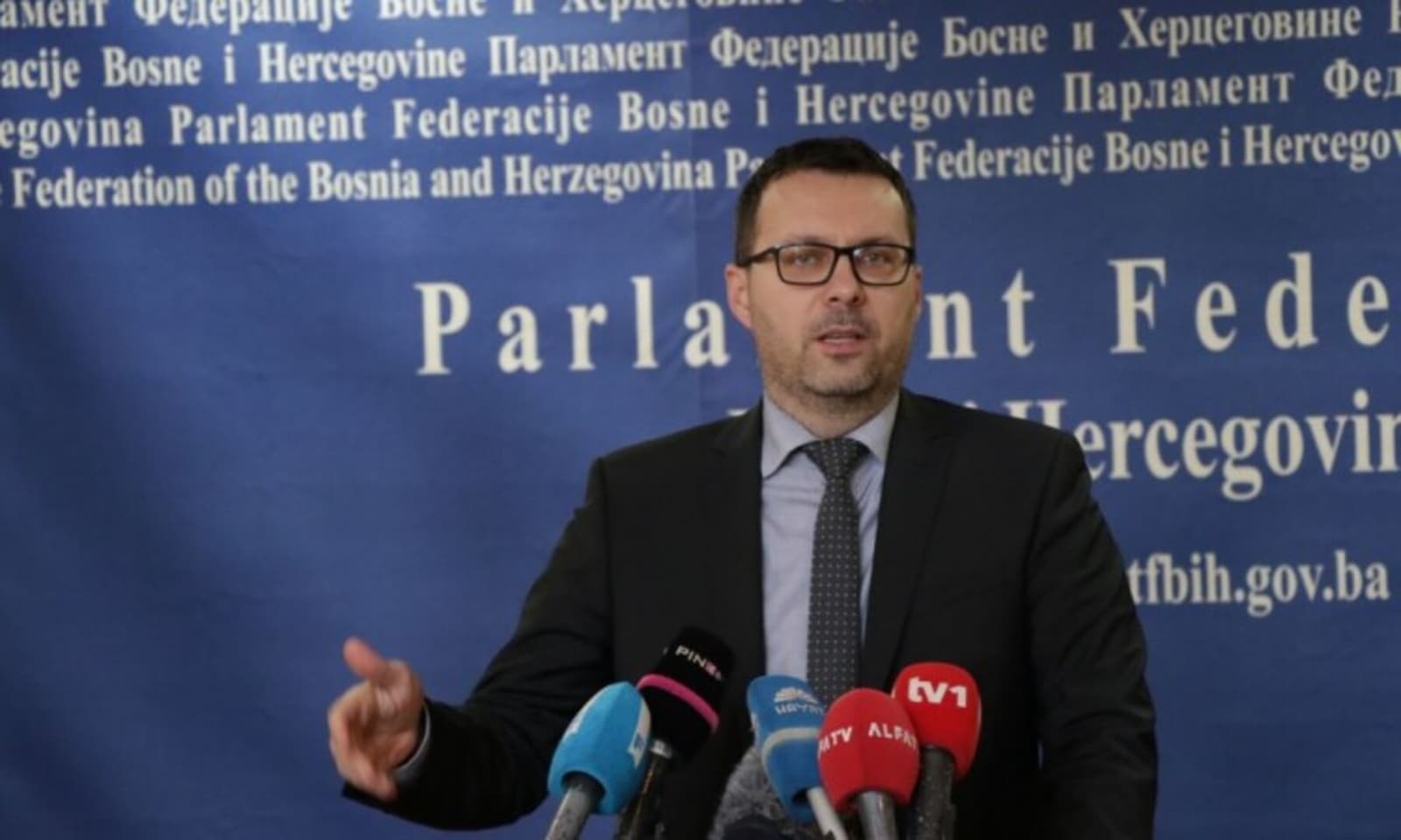 Džindić: Ne treba nam novo poskupljenje struje, Elektroprivredi BiH je potrebna reforma - slika 1