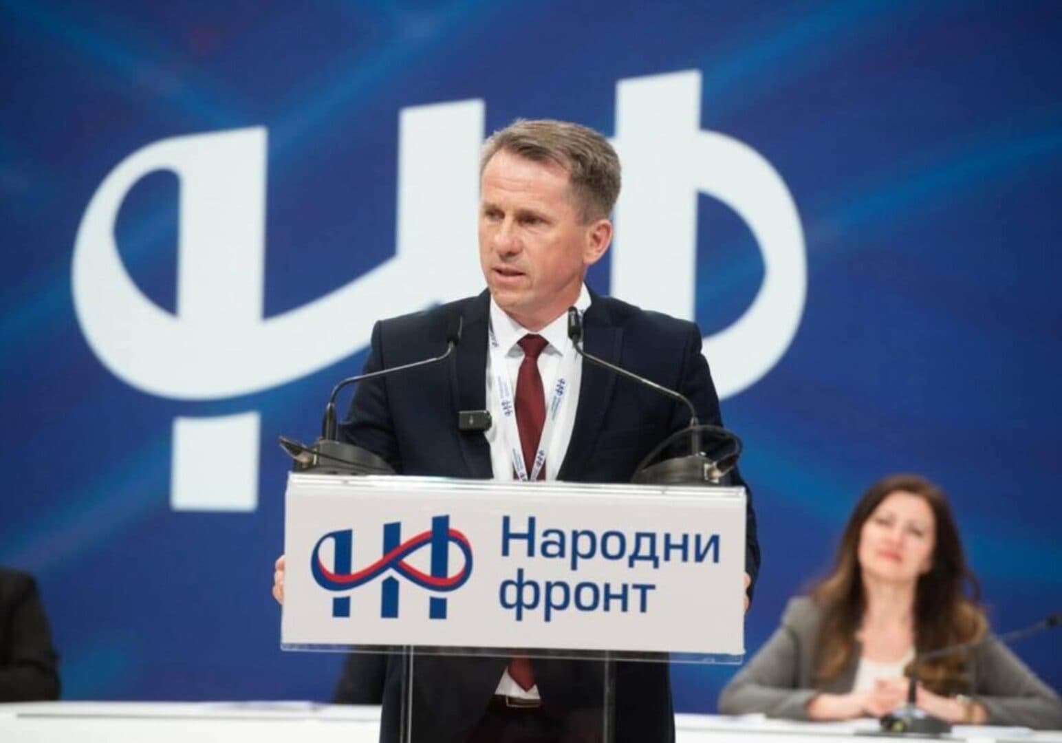 Dubravac: Dodik se poslije 20 godina vlasti sjetio klima u učionicama – predizborni trik koji ne prolazi ni kod prvačića - slika 1