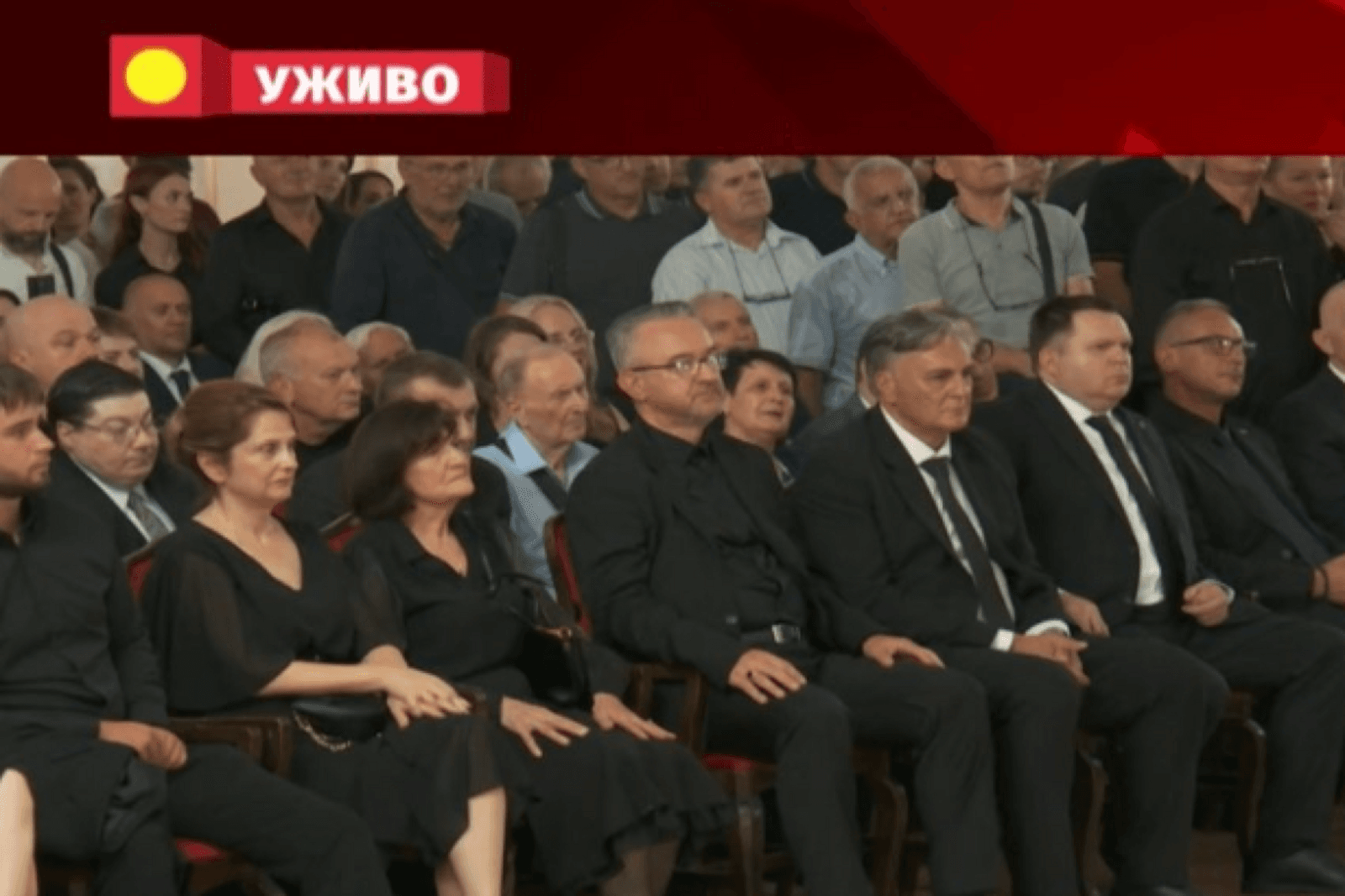 Veličanje prepustili pijunima - slika 1