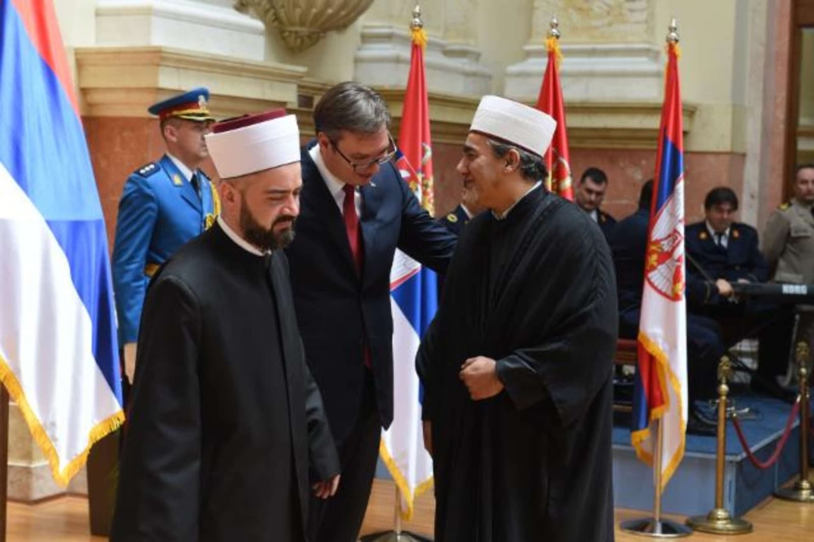 Vučićev režim stao na put ujedinjenju Islamske zajednice u Srbiji: Republika Srbija priznaje samo Jusufspahićevu zajednicu sa sjedištem u Beogradu! - slika 1