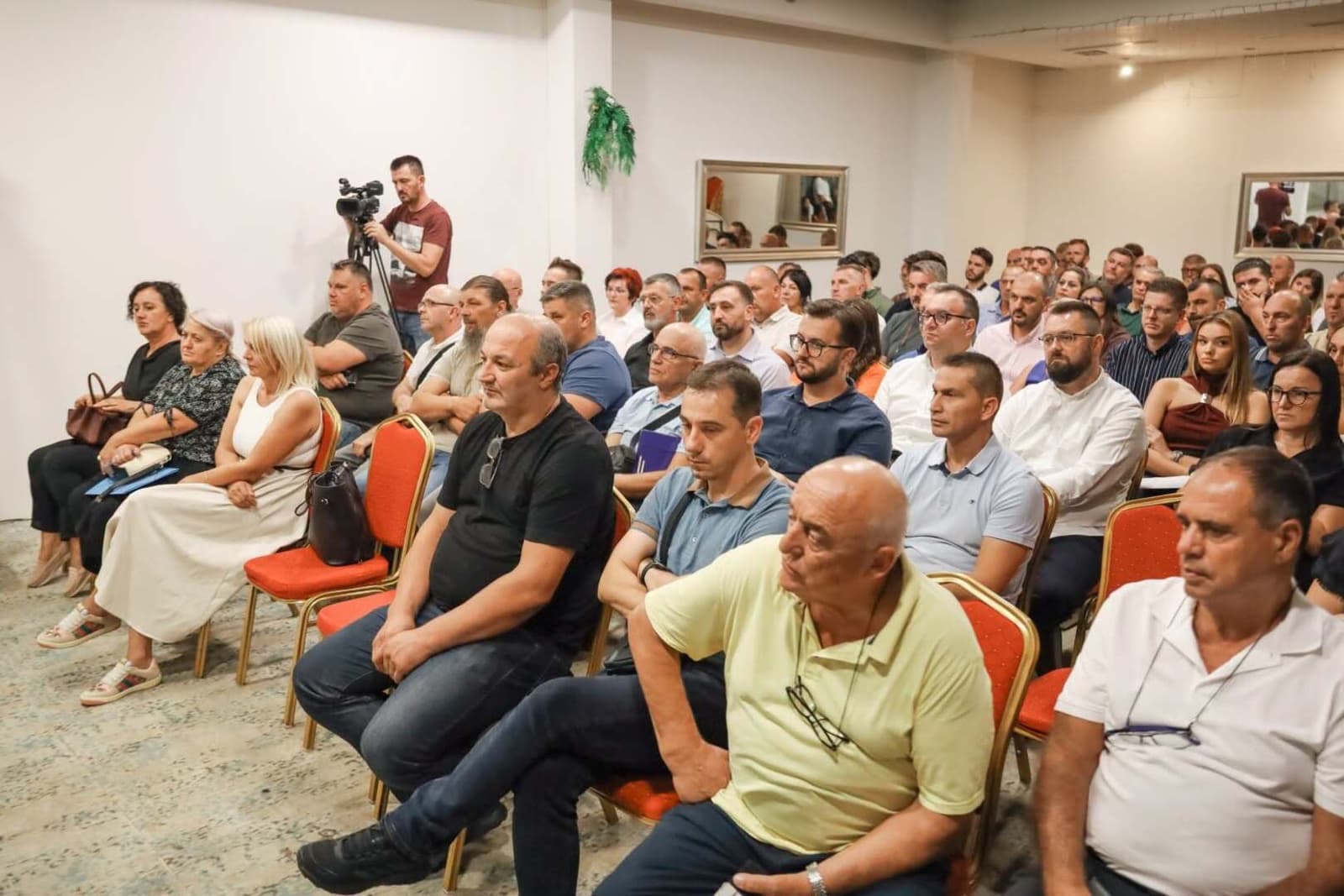 Vlada USK izdvojila skoro tri miliona KM za malu privredu: Podršku dobila 113 projekata - slika 1