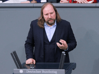 Njemački zastupnici traže posljedice za Srbiju: „Ko slavi ratne zločince, ne može dobijati evropski novac“