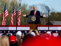 Trumpovi najbliži saradnici upozoravaju: Rat s Iranom mogao bi trajati godinama