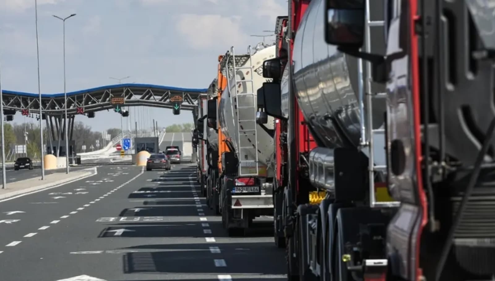 Prijevoznici odgodili najavljene blokade granica na zapadnom Balkanu - slika 1