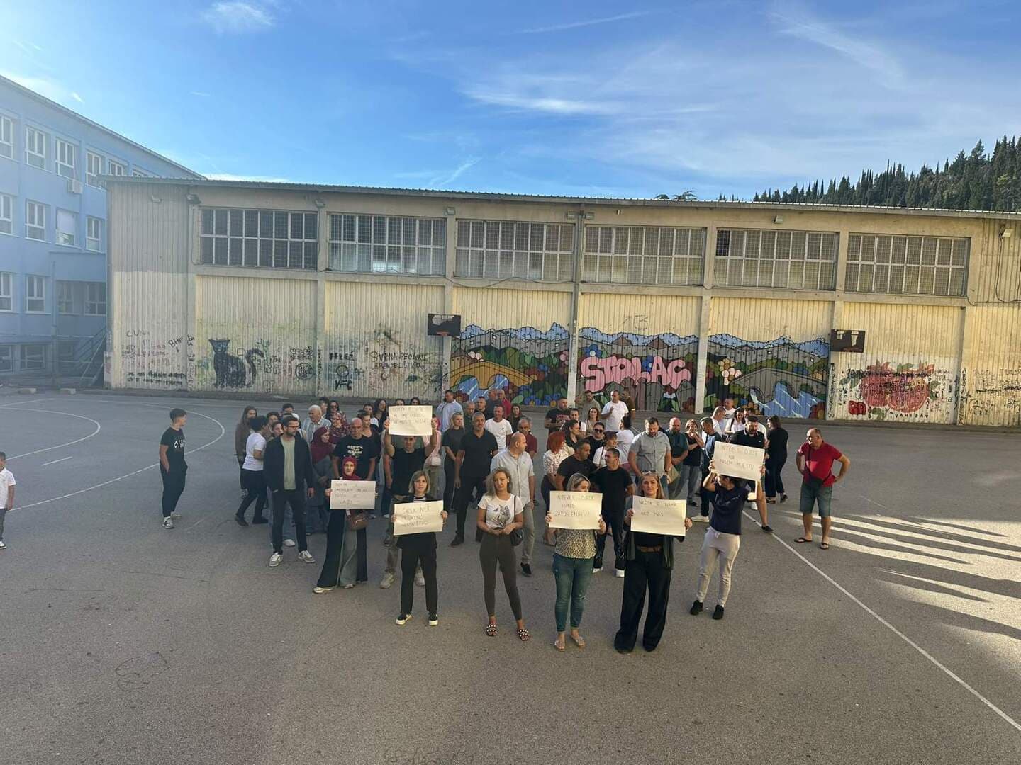 Stolac: Roditelji djece tvrde - čelnici Prve osnovne škole nastavljaju širiti laži - slika 1