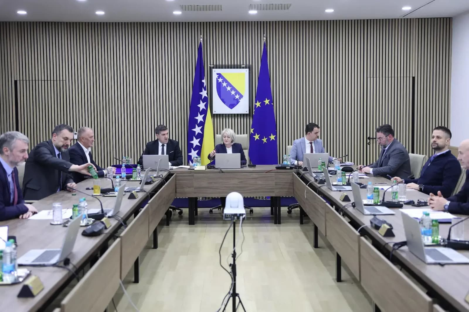 Vijeće ministara BiH posljednje četiri sjednice održalo telefonom, posljednji put ministri se sastali 30. jula - slika 1