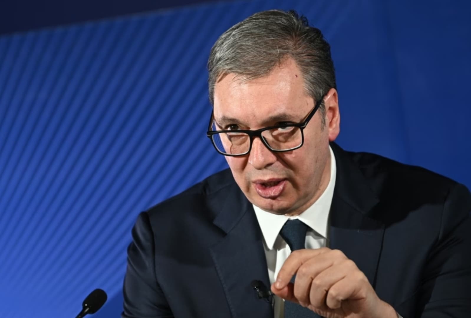 Vučić podnosi ostavku 27. septembra, isto veče se obraća javnosti kao "običan građanin" - slika 1