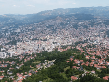 Novi urbanistički plan Sarajeva: Vlast najavljuje stadion i prugu prema Azićima, opozicija poručuje "sve je to mutno..."