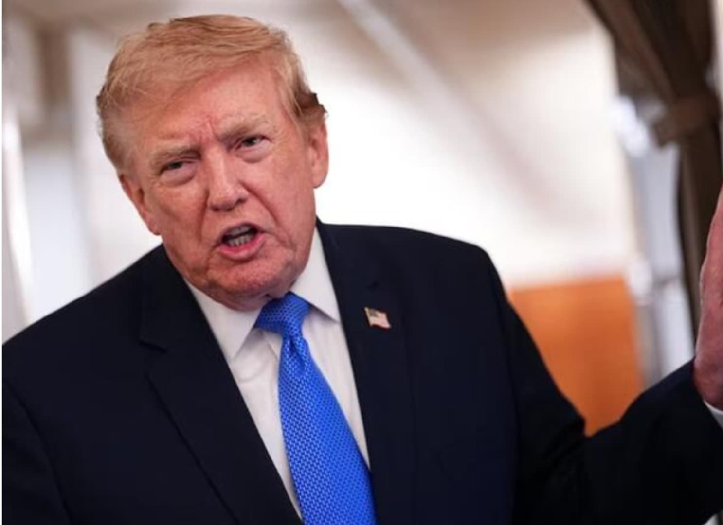 Trump: Iran očajnički želi dogovor, ali ja odlučujem hoćemo li pregovarati - slika 1