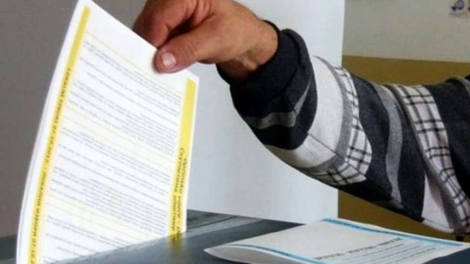 Politika postala najpoželjnije zanimanje: Gotovo 7.000 kandidata želi u vlast - slika 1