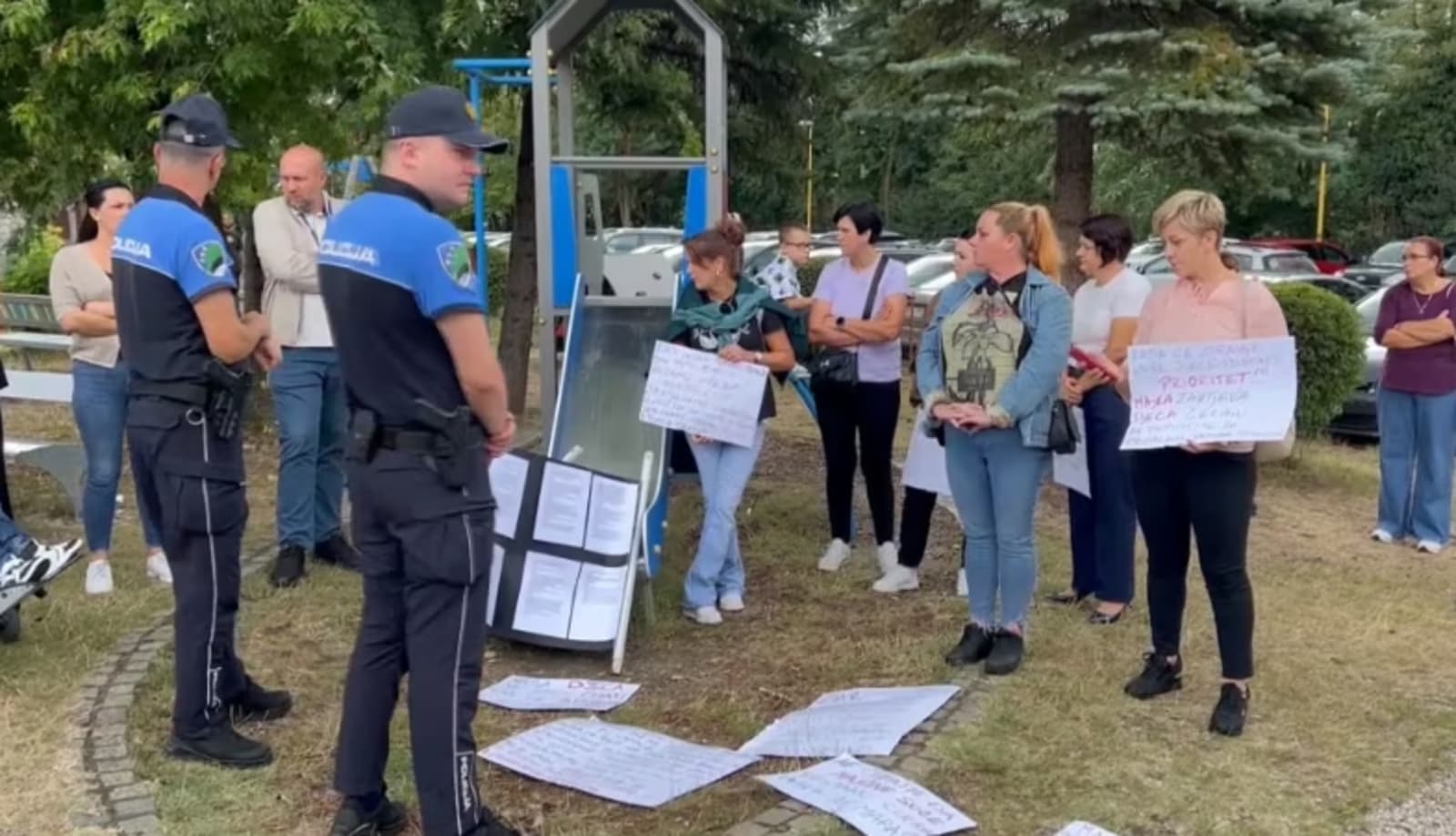 Djeca čekaju neuropedijatra i po nekoliko godina, očajni roditelji protestovali - slika 1