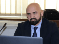 “Čime si otišao, bijedniče, jesmo li mu mi to platili?”