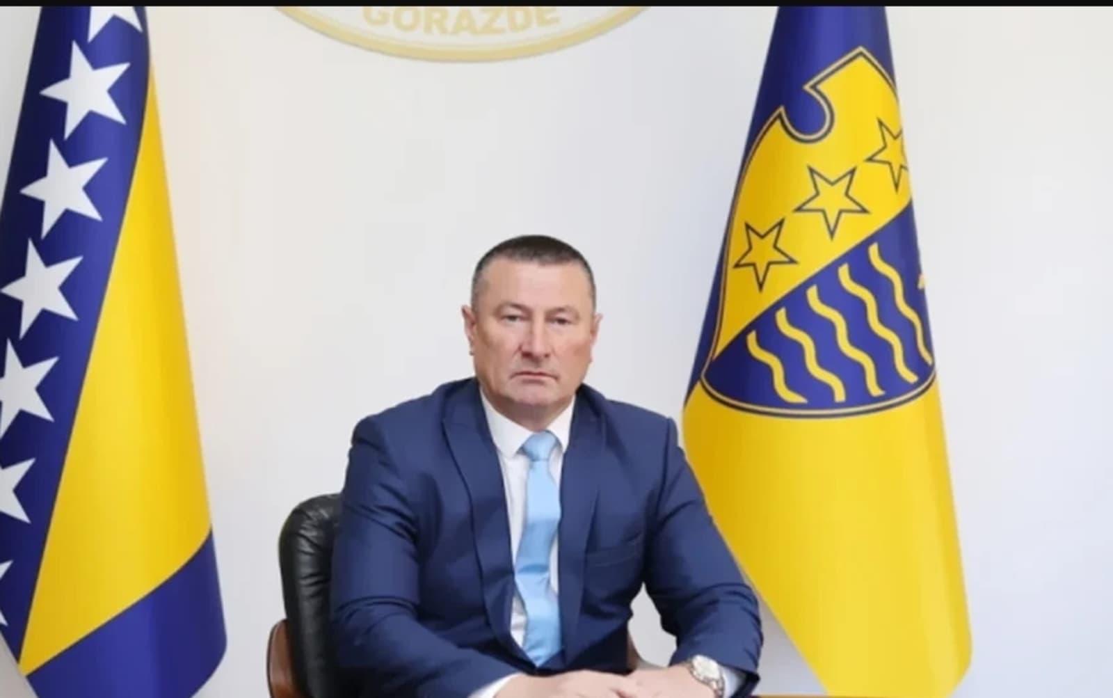 Ministar u BPK ne zna da li je završio tri ili četiri fakulteta - slika 1