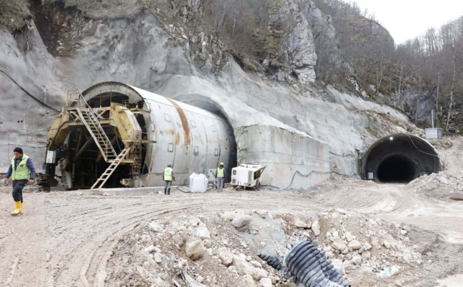 Tunel Hranjen probio sve rokove: 179 miliona KM potrošeno, treba još toliko - slika 1