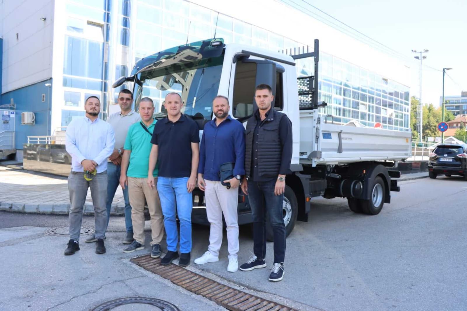 Služba za civilnu zaštitu Općine Novo Sarajevo nabavila novi kamion kiper vrijedan više od 234 hiljade KM - slika 1