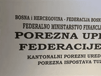 FBiH prikupila 5,88 milijardi KM javnih prihoda, ali doprinosi i broj zaposlenih bilježe pad