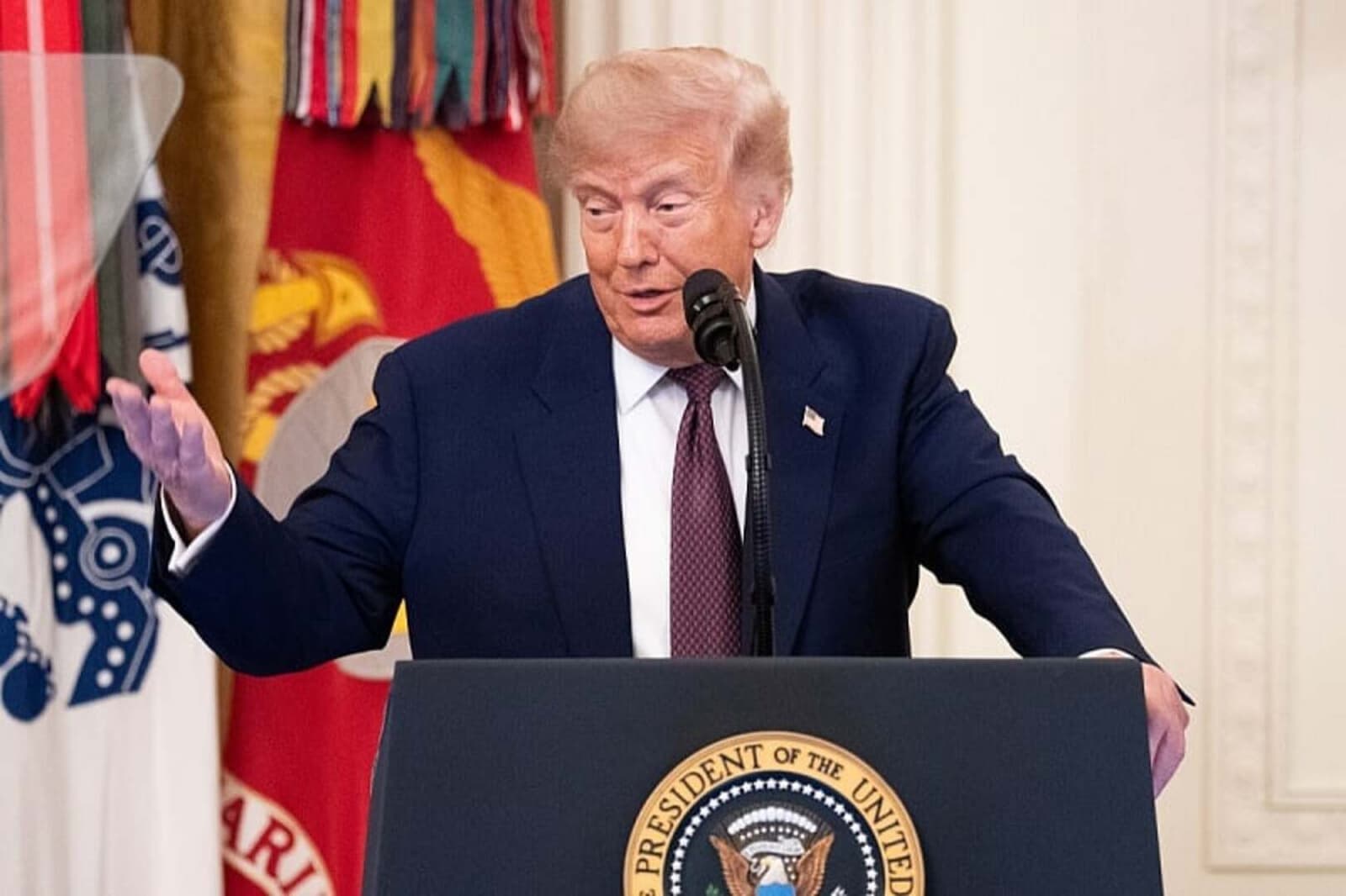 Trump objavio: SAD preuzele kontrolu nad Grenlandom - slika 1
