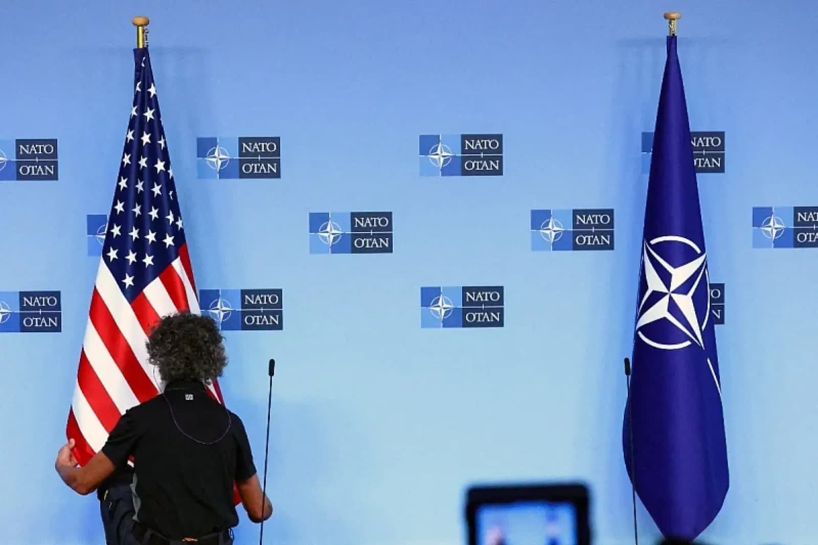 NATO pozdravio dogovor SAD-a i Danske: Ističu da će sporazum o Grenlandu doprinijeti stabilizaciji - slika 1