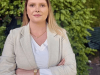 Bošnjakinja Umihana Rašović izabrana u švedski parlament: Lijevoj partiji donijela mandat nakon 20 godina