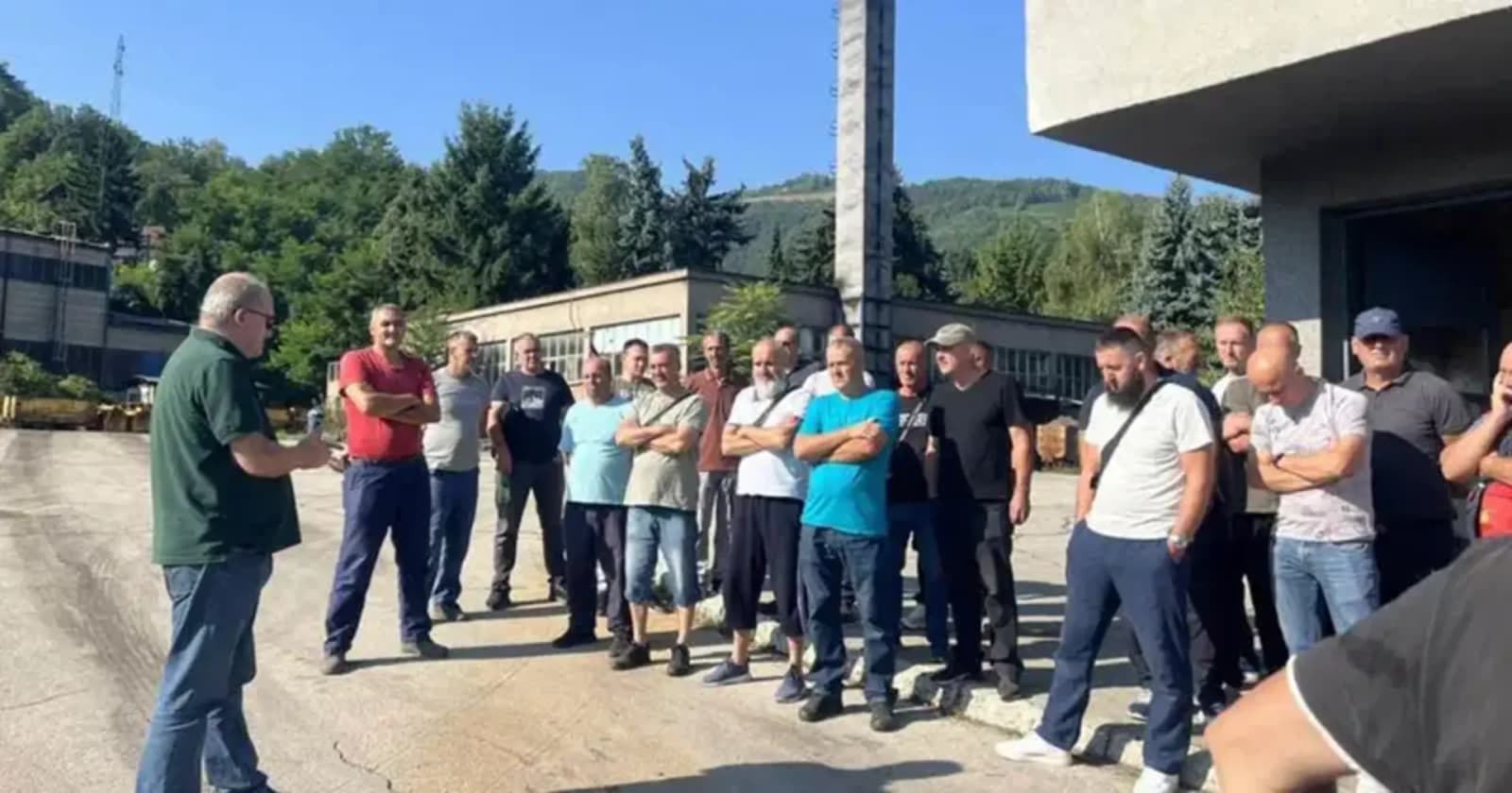 Kakanjski rudari prekinuli neposluh, u Zenici najavljen štrajk glađu zbog četiri neisplaćene plate - slika 1
