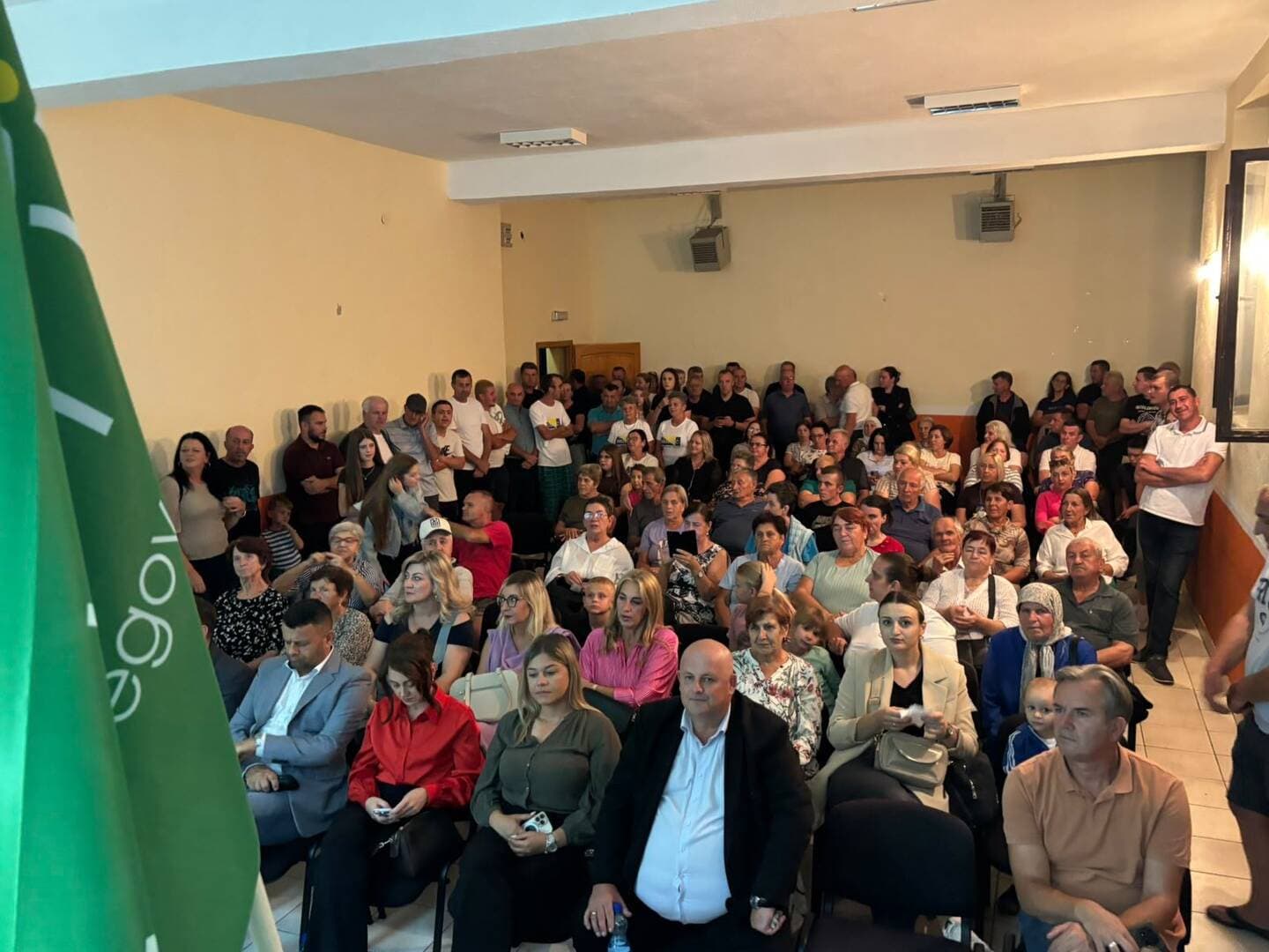 Koalicija za državu održala skup u Sjenini, Hurtić: Pobjednički voz je krenuo i nećemo stati - slika 6
