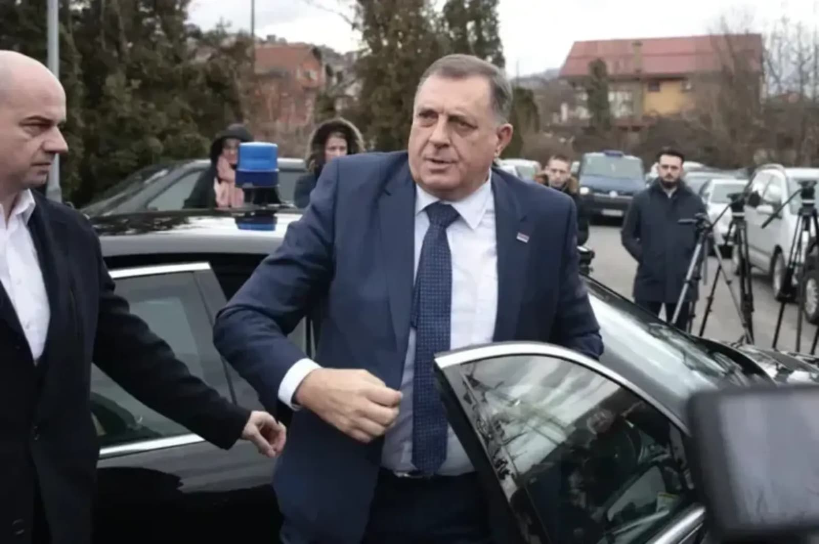 Dodik opet traži ukidanje Suda i Tužilaštva BiH i povlačenje sudija - slika 1