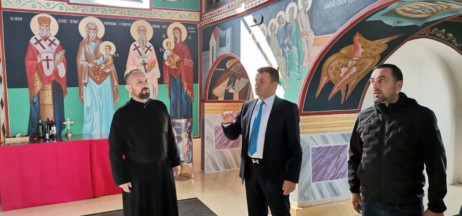 Hurtić odgovorio Amidžiću: Nikome se ne pravdam, ne mrzim nikoga i ne dijelim ljude po vjeri - slika 2