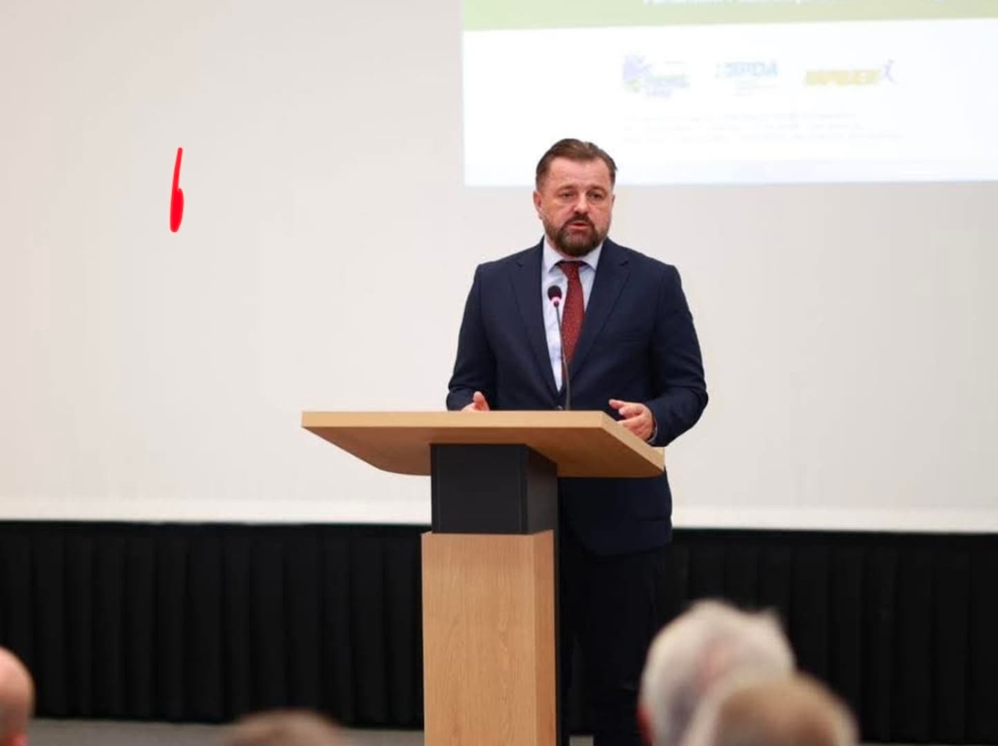 Ogrešević u Sarajevu: Vrijeme je za politiku koja ima kičmu - slika 1