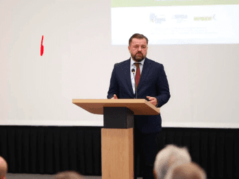 Ogrešević u Sarajevu: Vrijeme je za politiku koja ima kičmu