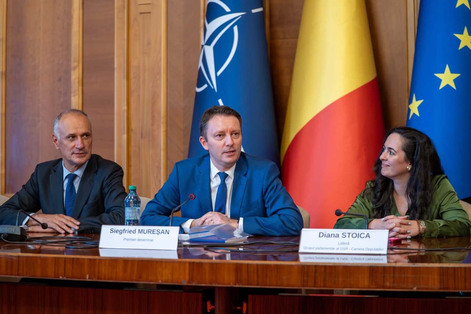 Politička kriza u Rumuniji: Mureșan upozorava da bi ekstremna desnica mogla doći na vlast - slika 1