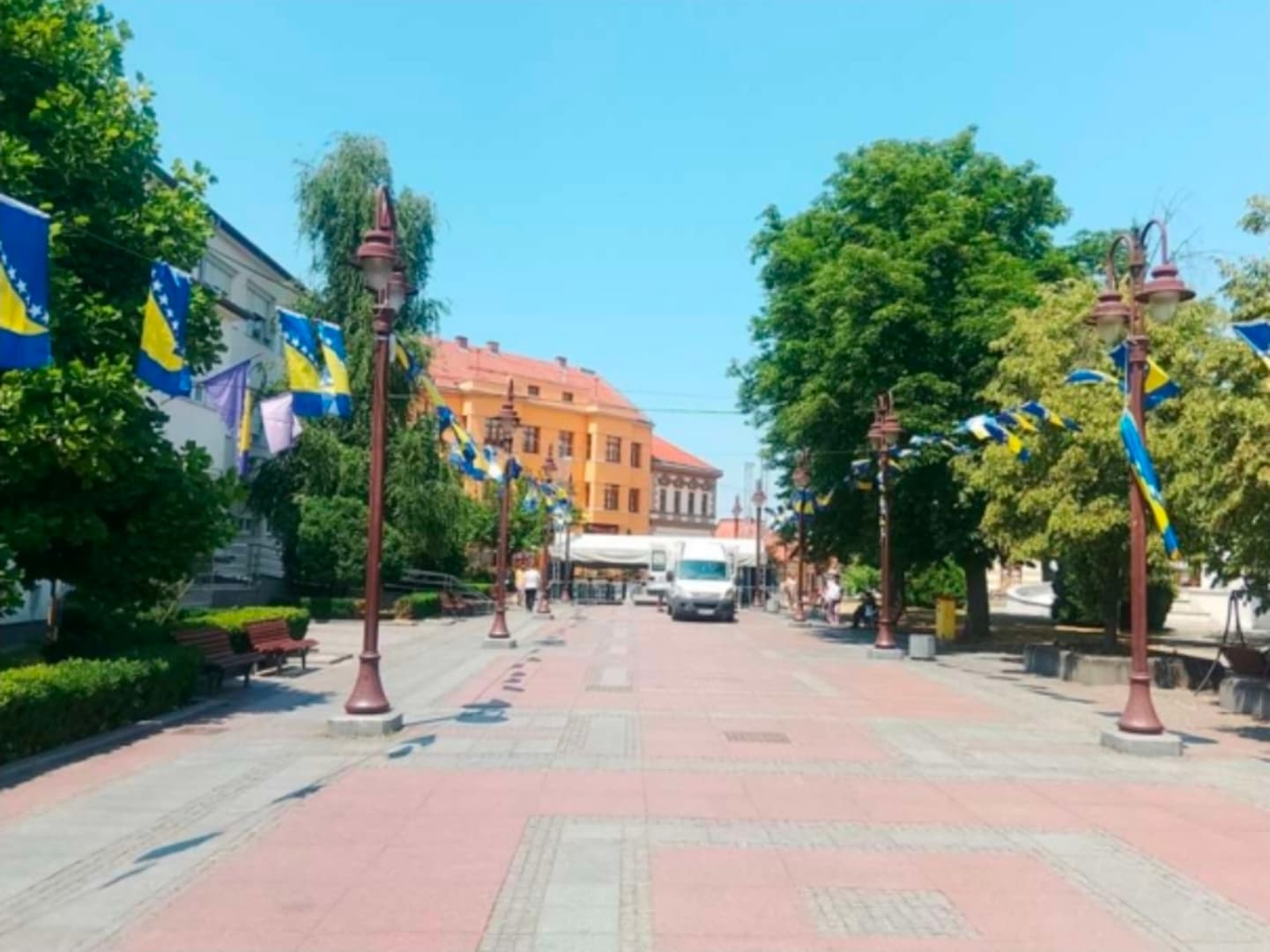 U Brčkom uspostavljen poseban kanal za prijavu korupcije u izbornom procesu - slika 1