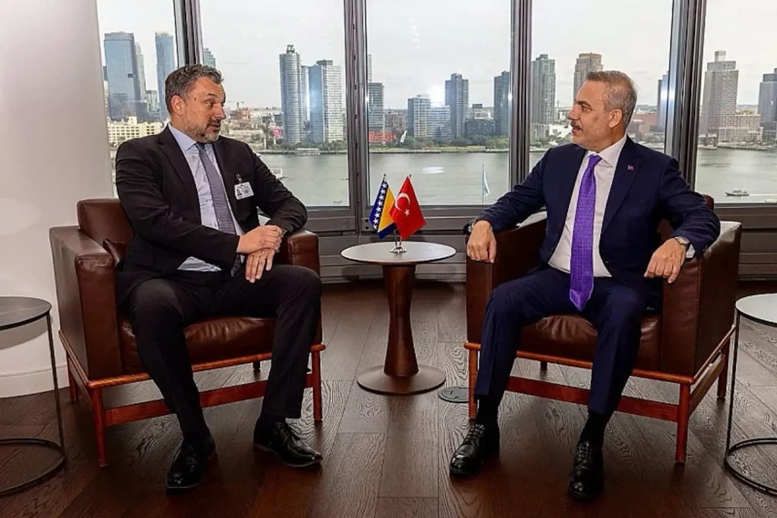 Konaković se sastao s Fidanom: Razgovarali o unapređenju ekonomske saradnje i investicijama - slika 1