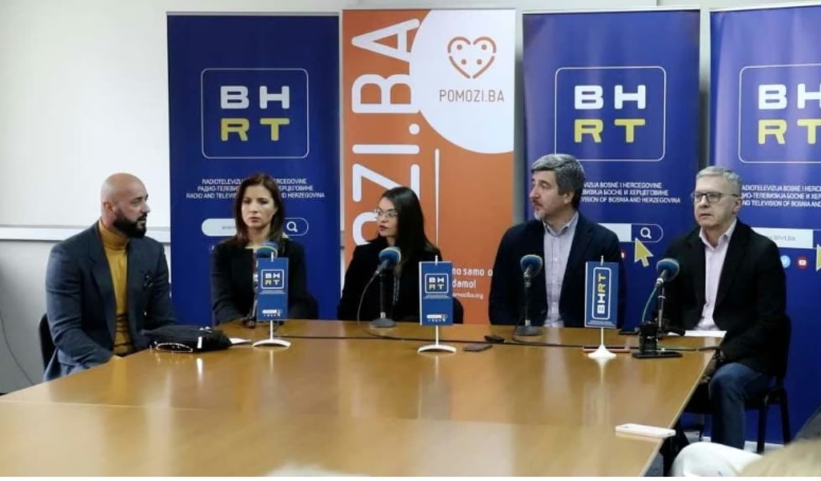 Cvijanović tvrdi da su strani članovi napustili Komisiju za nacionalne spomenike BiH, iz Bećirovićevog kabineta negiraju - slika 1