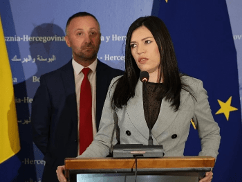 Kojić i Vulić podnijeli krivičnu prijavu protiv Heleza zbog otkaza vojnicima koji su veličali zločinca Mladića