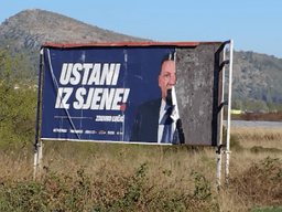 U Čapljini oskrnavljeni bilbordi Zdenka Lučića