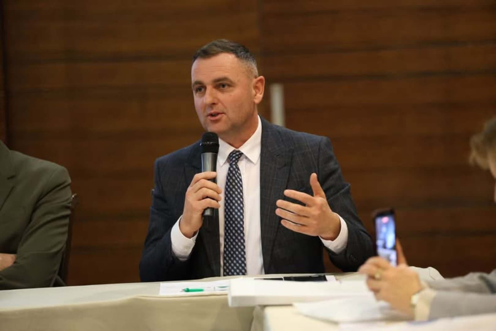 Gradaščević upozorava na cijenu razjedinjenosti u Rs: Jesmo li naučili lekciju iz Janje? - slika 1