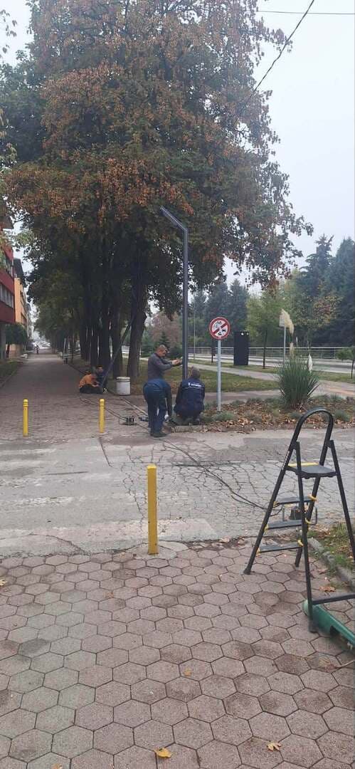 Kakanj mijenja rasvjetu na šetnici Male ulice, najavljeni novi sadržaji u gradskoj jezgri - slika 1