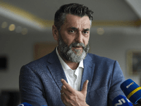 Suljagić pojasnio misterioznu objavu: U Memorijalni centar će upasti specijalci s maskama, transporteri i RTRs