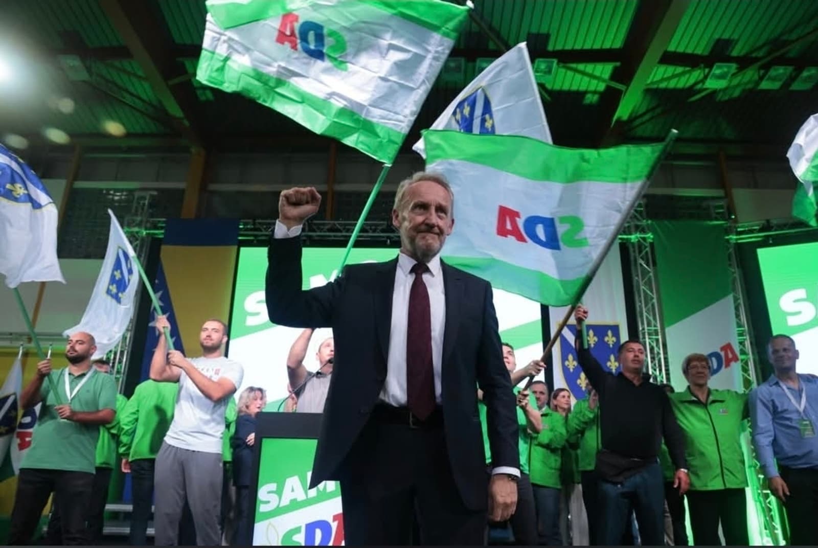 Izetbegović: Tražili su da pristanem da naš glas vrijedi manje od hrvatskog, ja svoj narod i državu nikada neću izdati - slika 1