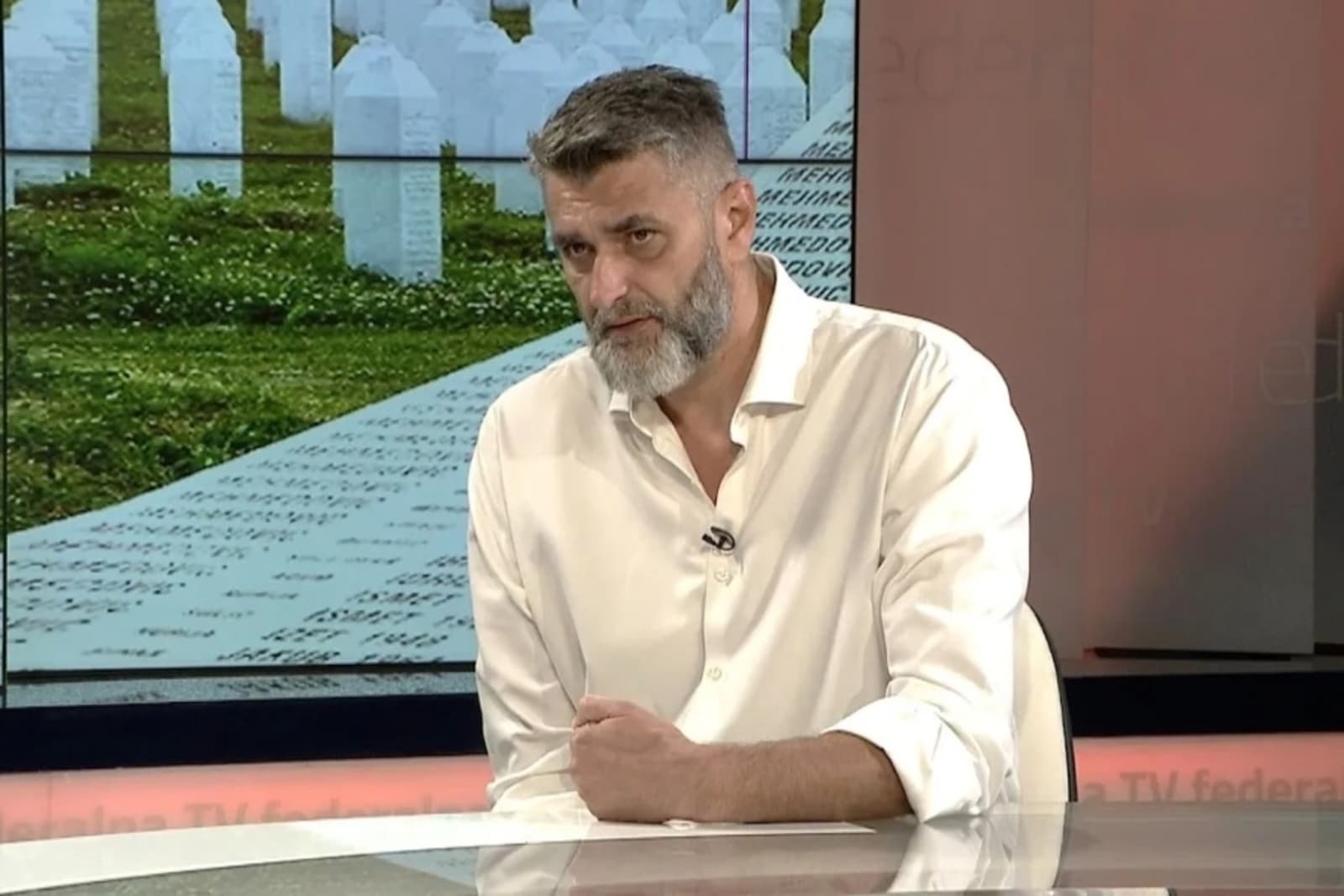 Majke Srebrenice pružile podršku Emiru Suljagiću: Puno je uradio, a takvi dušmanima smetaju - slika 1
