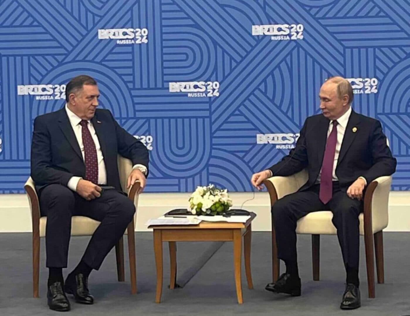Delegacija Rs doputovala u Moskvu, planiran i sastanak sa Putinom - slika 1