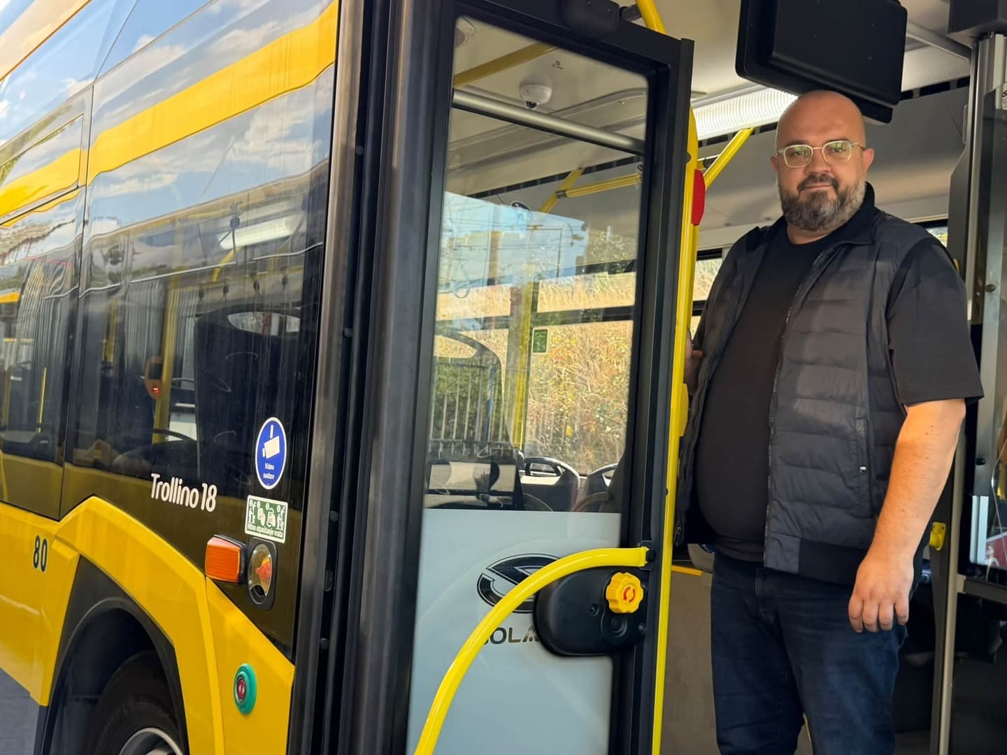 Pet novih Solaris trolejbusa od danas u saobraćaju - slika 1