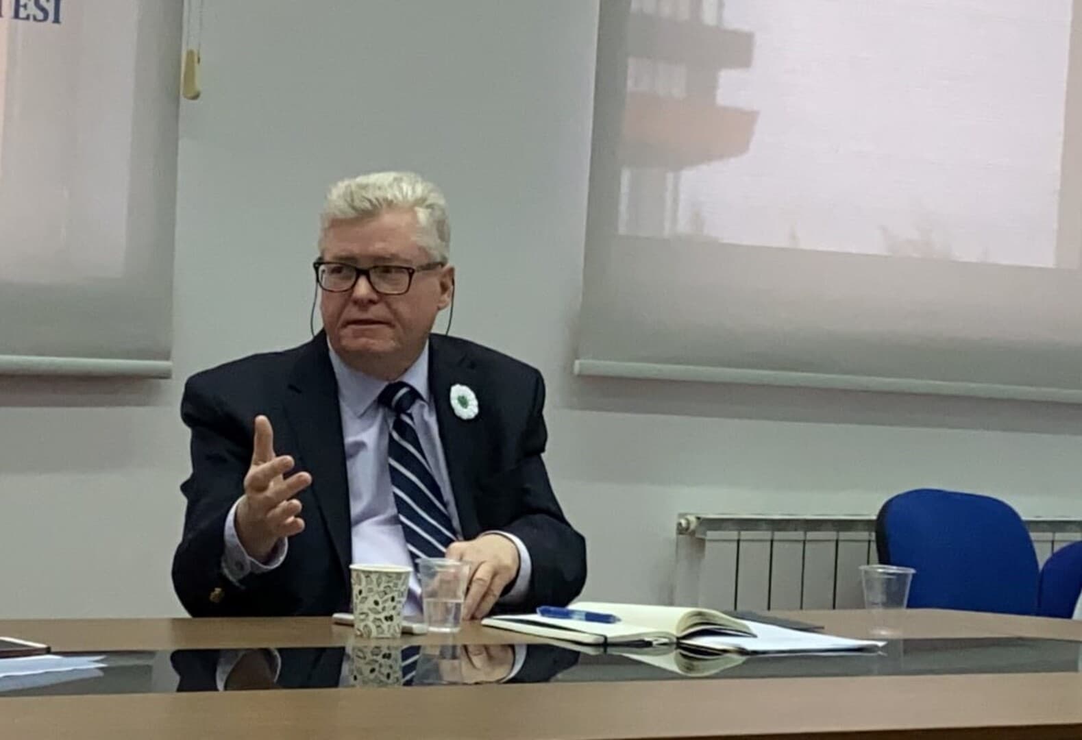 Pettigrew i udruženja iz 16 država traže od Kos da preispita put Srbije ka EU i obustavi finansiranje - slika 1